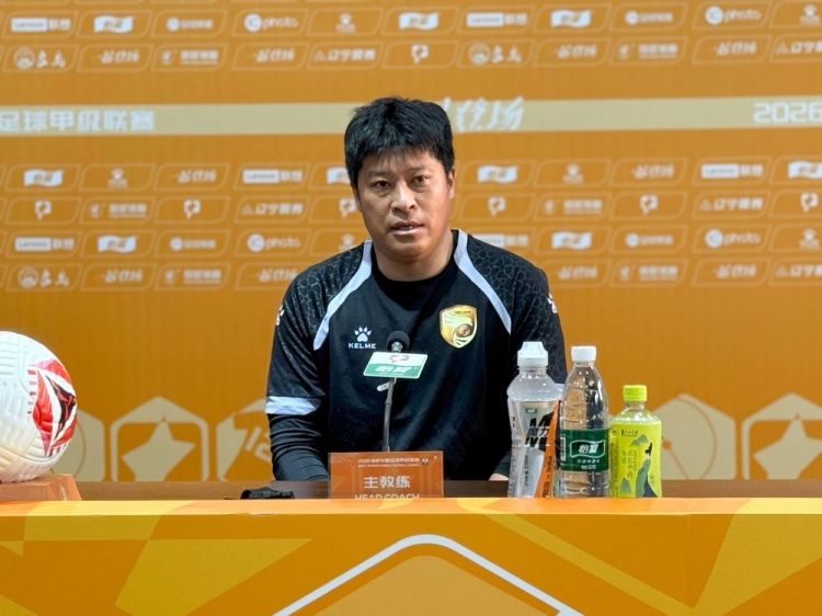 张耀坤：球队人员有变化，徐东东迎职业百场