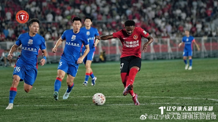 邦本宜裕传射热菲尼奥双响 辽宁铁人主场3-1力克上海申花 邦本宜裕传射热菲尼奥双响 辽宁铁人主场3-1力克上海申花
