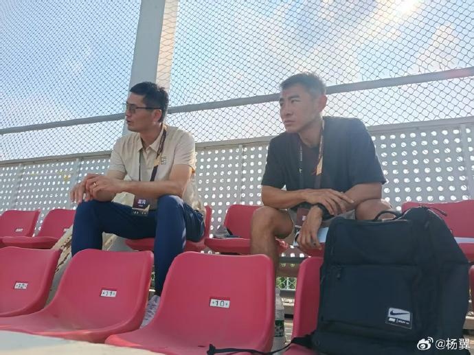 邵佳一连续两日现场考察U17国足 于汉超观战毕尔巴鄂竞技